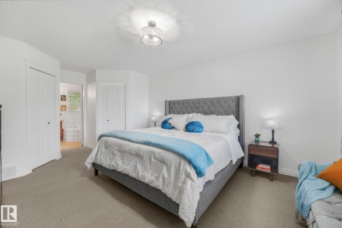 570 Glenwright Crescent Nw, Edmonton, AB 
