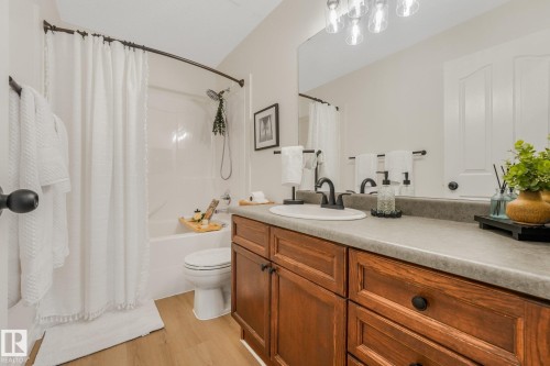 570 Glenwright Crescent Nw, Edmonton, AB 