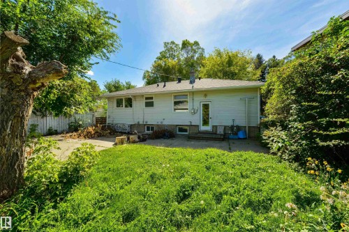 7950 91 Avenue Nw, Edmonton, AB 