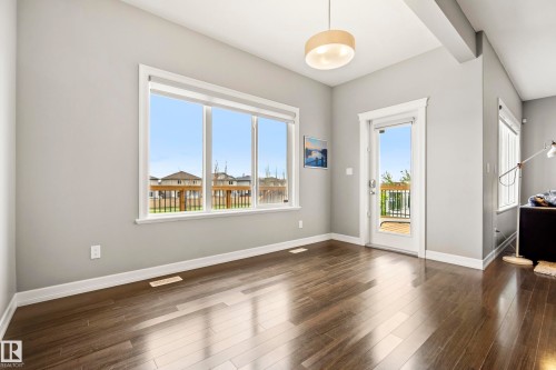 1455 Hays Way Nw, Edmonton, AB - Indoor Photo Showing Other Room