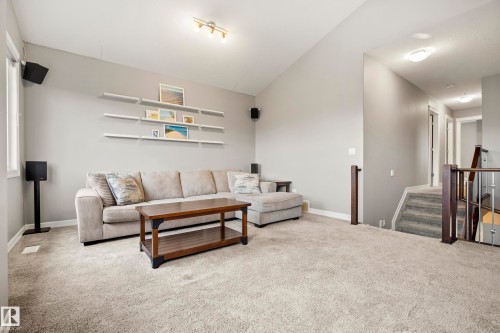 1455 Hays Way Nw, Edmonton, AB - Indoor