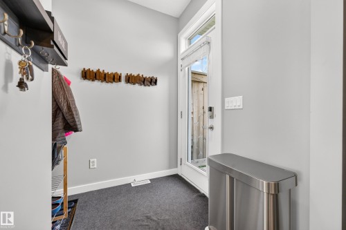 2821 Maple Way Nw, Edmonton, AB 