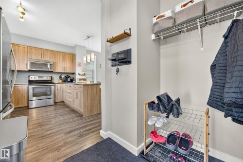 2821 Maple Way Nw, Edmonton, AB 