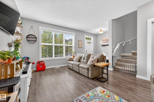 2821 Maple Way Nw, Edmonton, AB 
