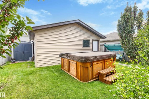 415 Keystone Way, Leduc, AB 