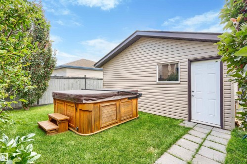 415 Keystone Way, Leduc, AB 