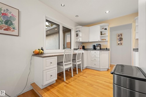 17308 78 Avenue Nw, Edmonton, AB 