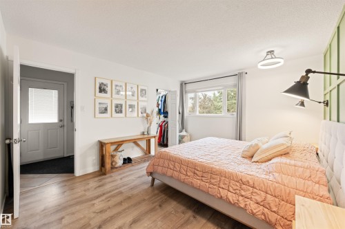 17308 78 Avenue Nw, Edmonton, AB 