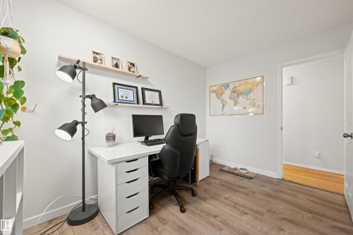 17308 78 Avenue Nw, Edmonton, AB 