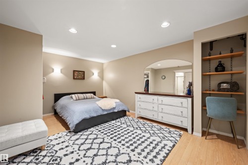 17308 78 Avenue Nw, Edmonton, AB 