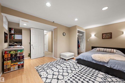 17308 78 Avenue Nw, Edmonton, AB 