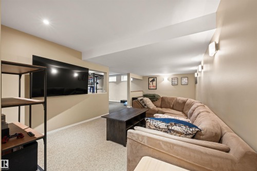 17308 78 Avenue Nw, Edmonton, AB 