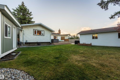 17308 78 Avenue Nw, Edmonton, AB 