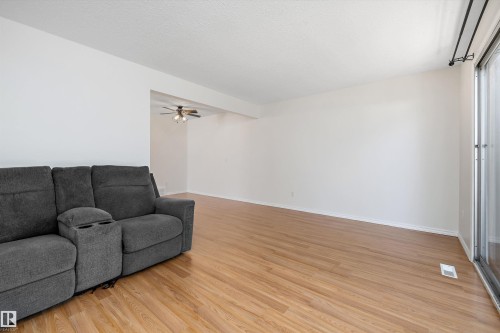 10237 151 Street Nw, Edmonton, AB 
