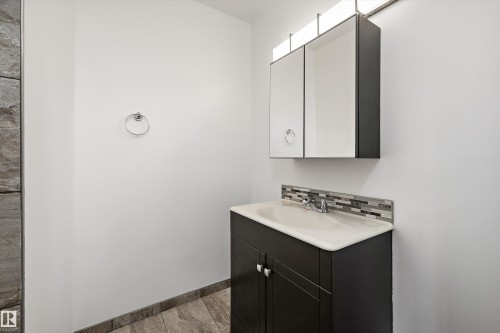 10237 151 Street Nw, Edmonton, AB 