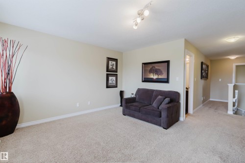 1908 Hammond Place Nw, Edmonton, AB 