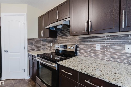 1908 Hammond Place Nw, Edmonton, AB 