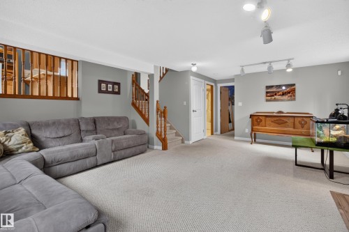 102 Coachman Way, Sherwood Park, AB 