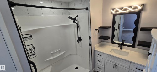 5721 48 Street, Vegreville, AB 