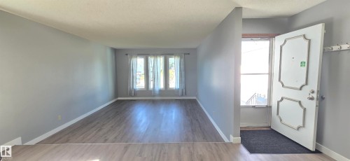 5721 48 Street, Vegreville, AB 
