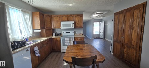 5721 48 Street, Vegreville, AB 