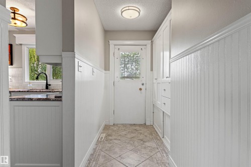 4112 111B Street Nw, Edmonton, AB 