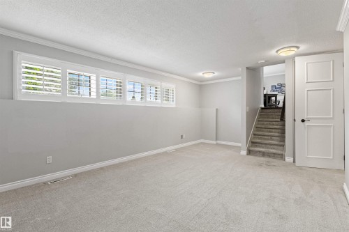 4112 111B Street Nw, Edmonton, AB 