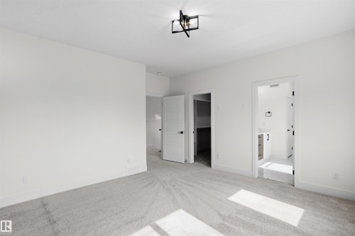 3211 5 Avenue Sw, Edmonton, AB 