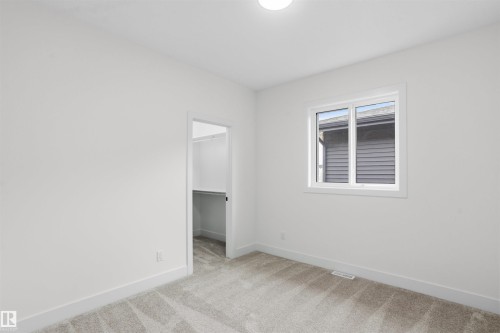 3211 5 Avenue Sw, Edmonton, AB 
