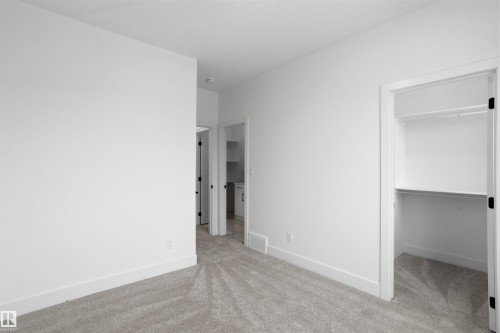 3211 5 Avenue Sw, Edmonton, AB 