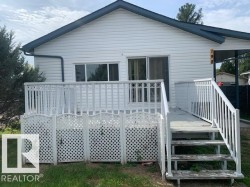 198 Lee Ridge Road NW  Edmonton, AB T6K 0M9