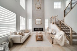 6424 29 Avenue SW  Edmonton, AB T6X 3M8