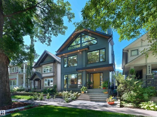 9538 100A Street Nw, Edmonton, AB 