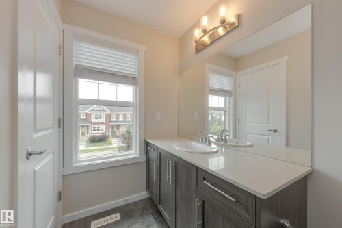 2270 Glenridding Boulevard Sw, Edmonton, AB 