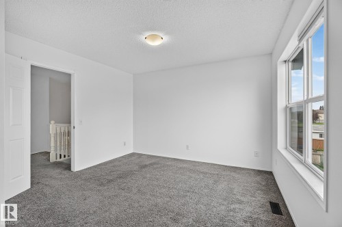 82 Heatherglen Close, Spruce Grove, AB 