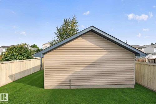 82 Heatherglen Close, Spruce Grove, AB 
