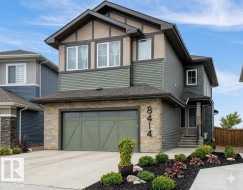 8418 223 A Street NW  Edmonton, AB T5T 7X2