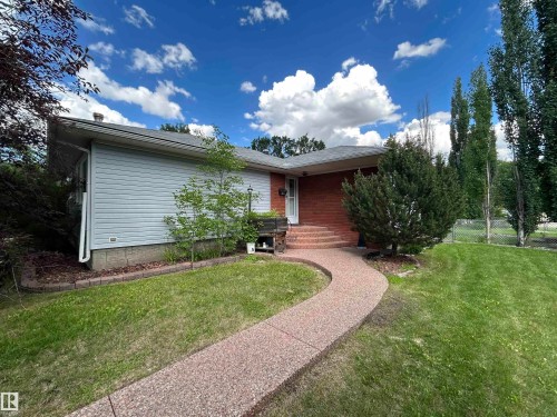 9457 79 Street Nw, Edmonton, AB 
