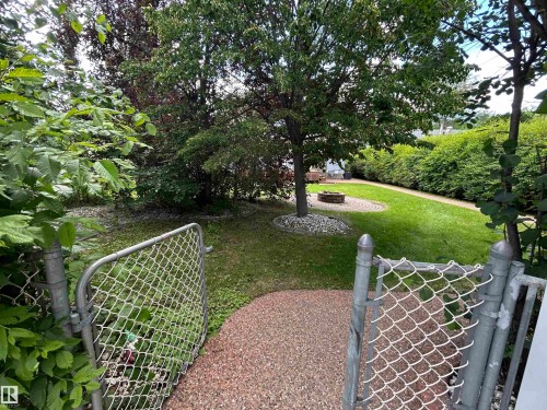 9457 79 Street Nw, Edmonton, AB 