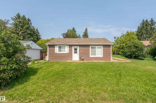 5712 50 Avenue, Cold Lake, AB - Outdoor