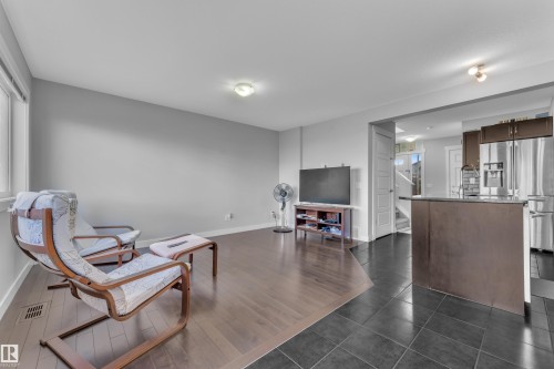 9919 217 Street Nw, Edmonton, AB 