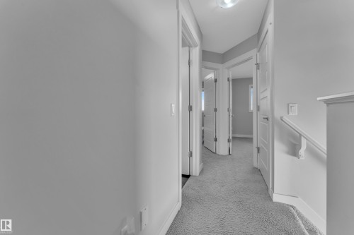 9919 217 Street Nw, Edmonton, AB 