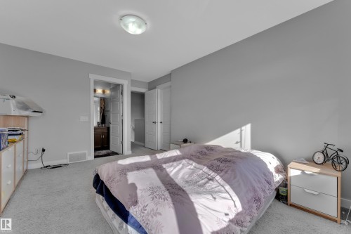 9919 217 Street Nw, Edmonton, AB 