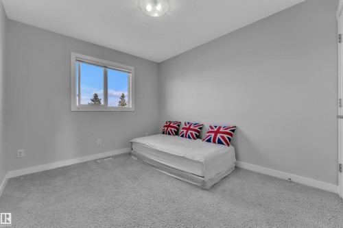 9919 217 Street Nw, Edmonton, AB 