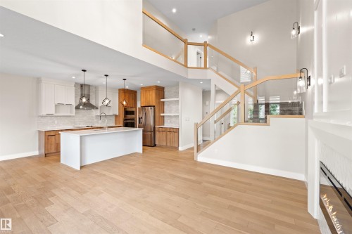 9804 223 Street Nw, Edmonton, AB 
