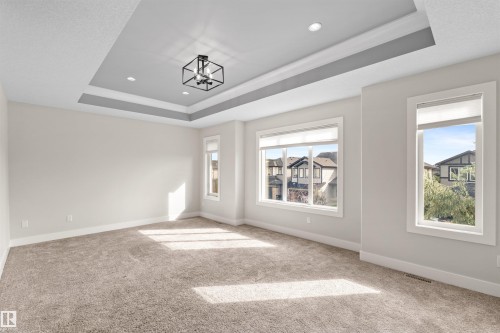 9804 223 Street Nw, Edmonton, AB 