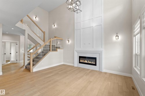 9804 223 Street Nw, Edmonton, AB 