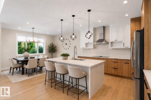 9804 223 Street Nw, Edmonton, AB 