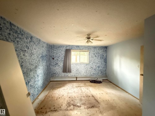 #104 17109 67 Av Nw, Edmonton, AB - Indoor Photo Showing Other Room