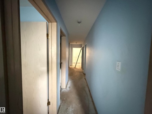 #104 17109 67 Av Nw, Edmonton, AB - Indoor Photo Showing Other Room